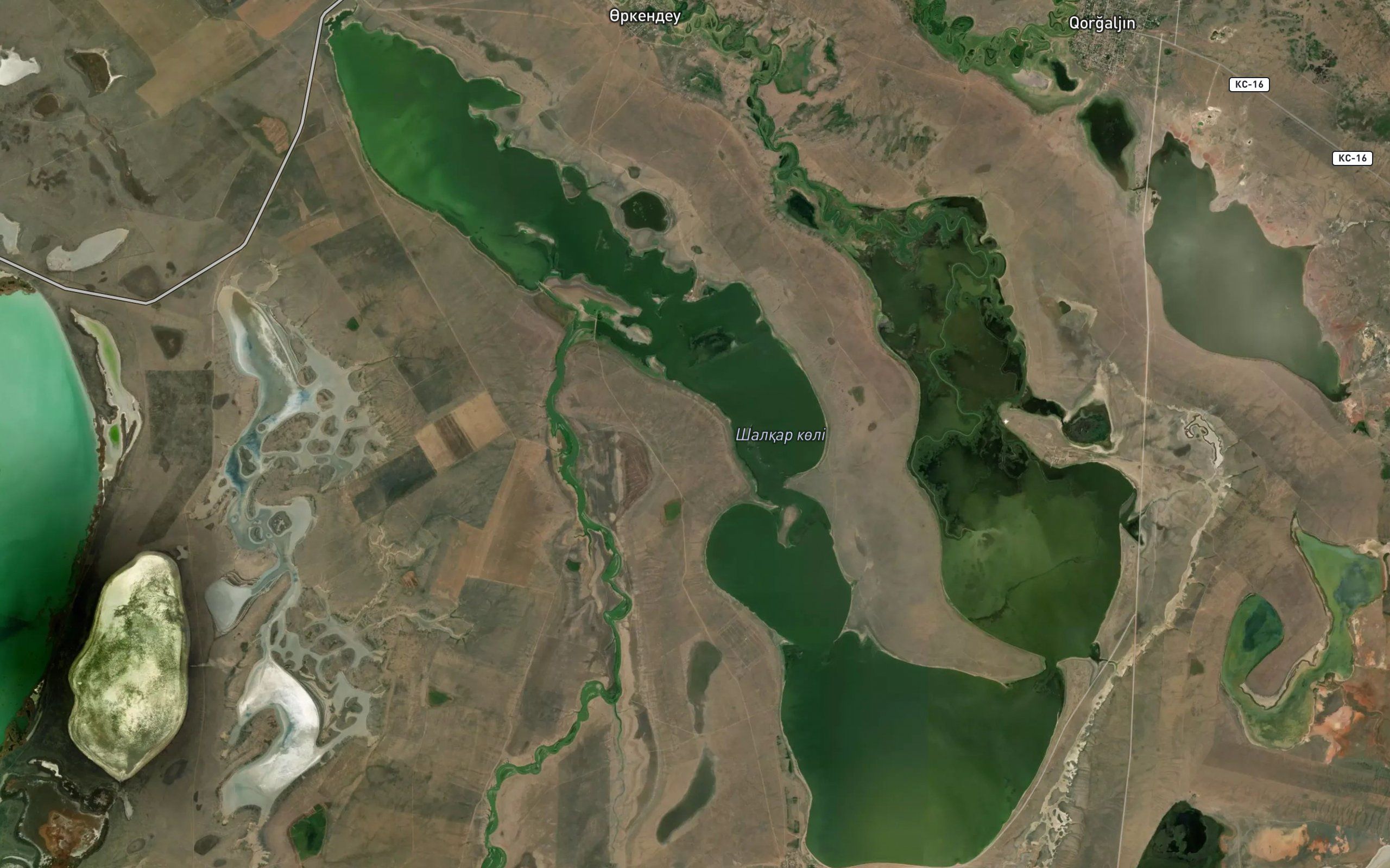 Ozero Shalkar
