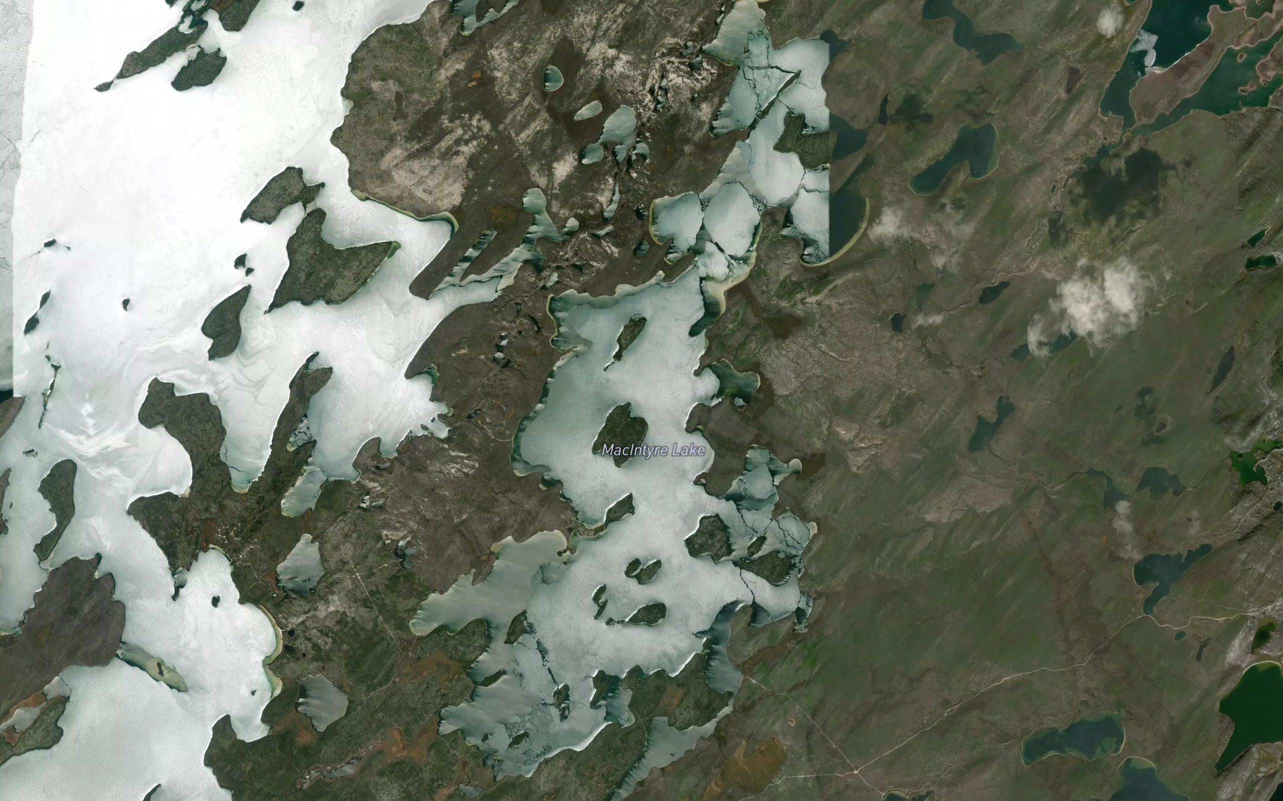 MacIntyre Lake