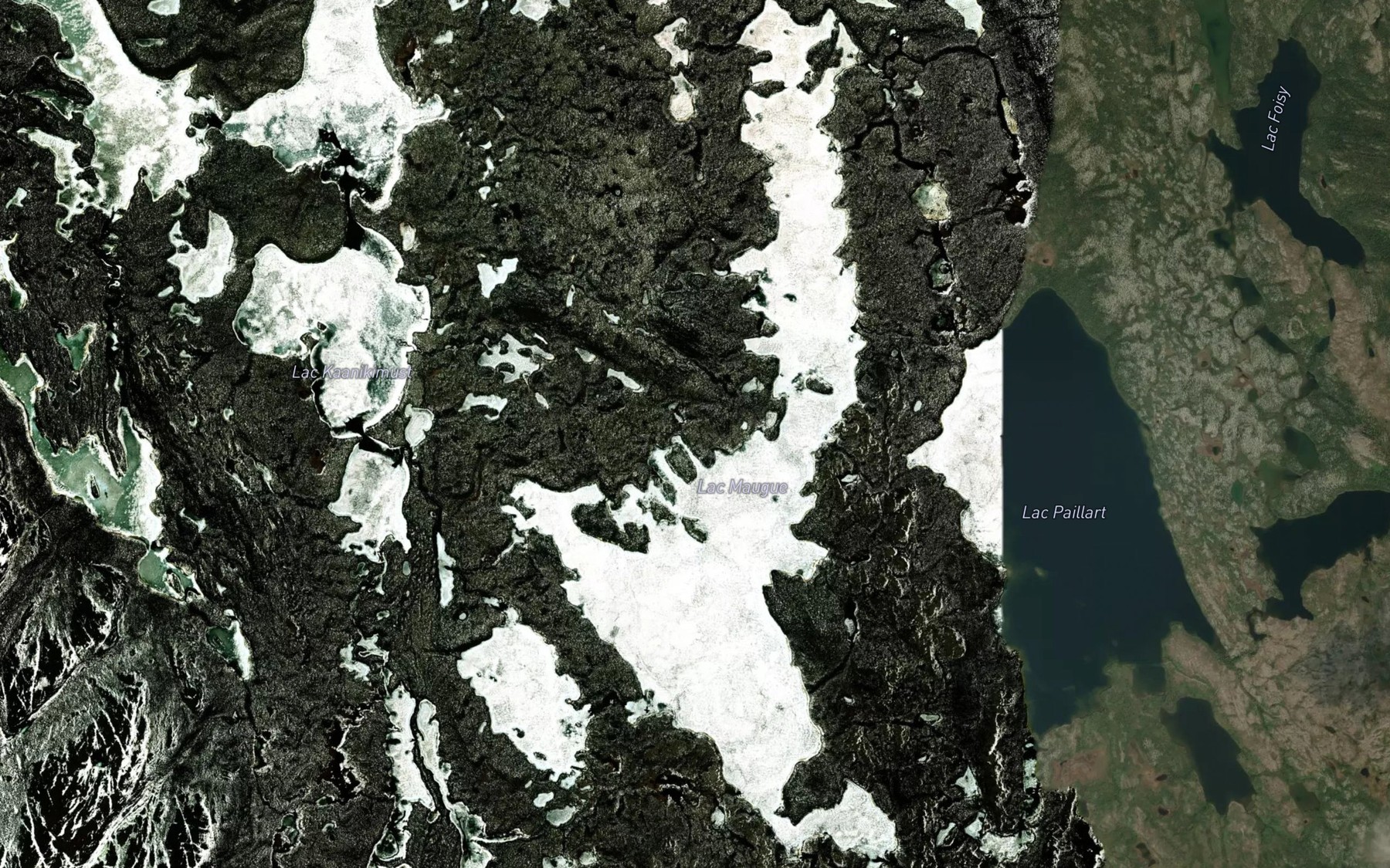 Satellite map of the Lac Maugue