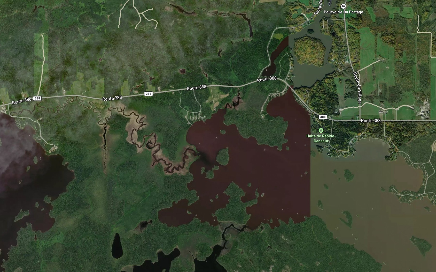 Satellite map of the Baie Hebecourt