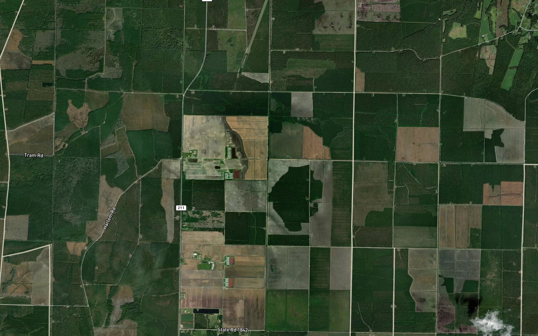 Satellite map of the Lateral Canal E