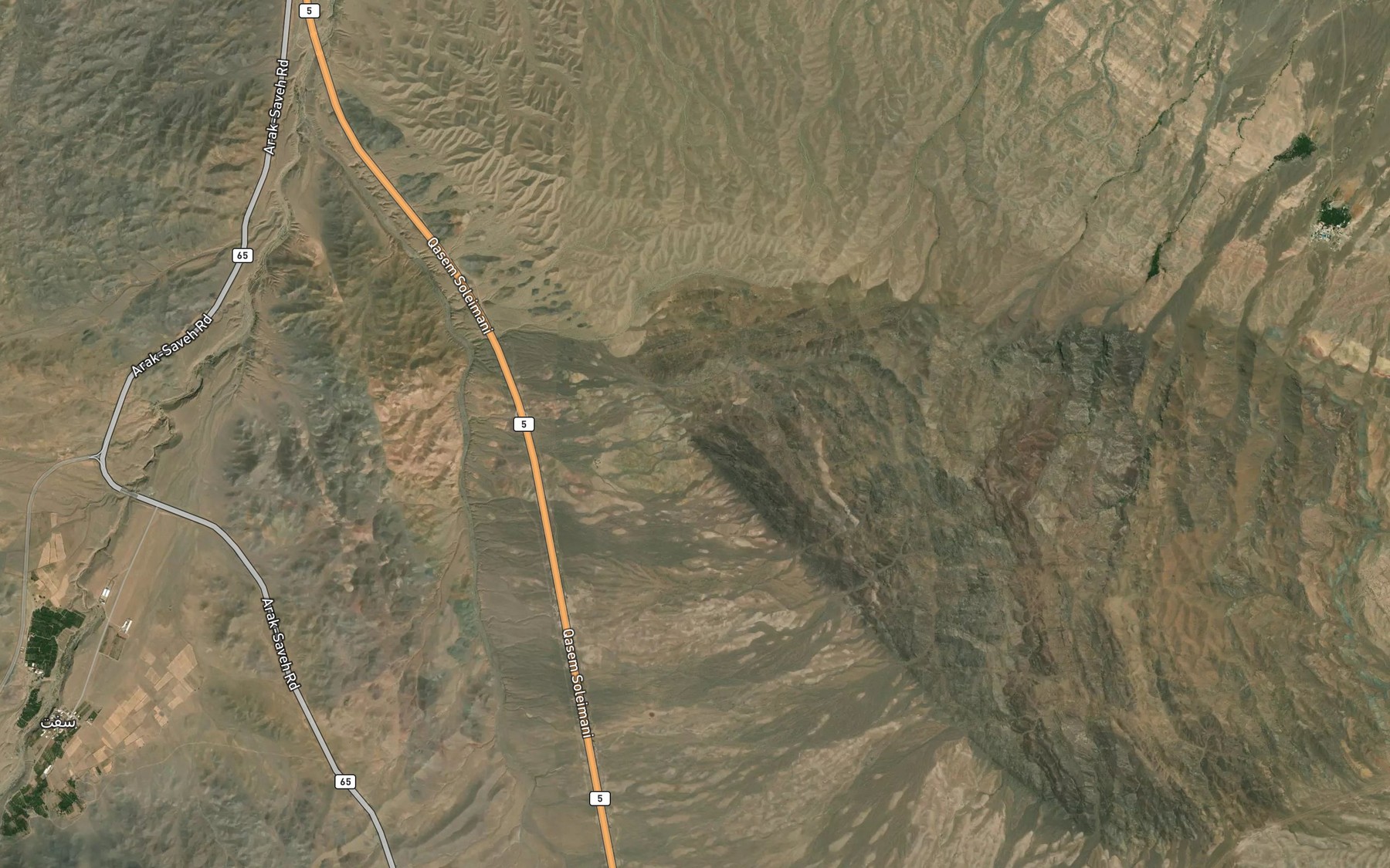 Satellite map of the Cheshmeh-ye Qamesh