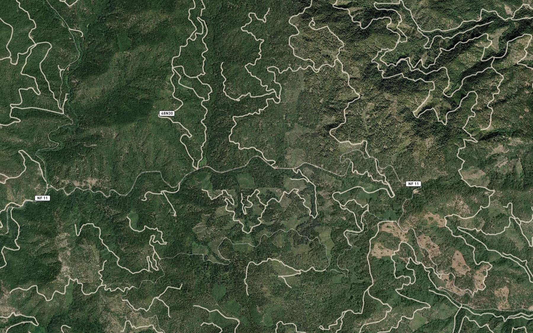 Satellite map of the Arastra Creek