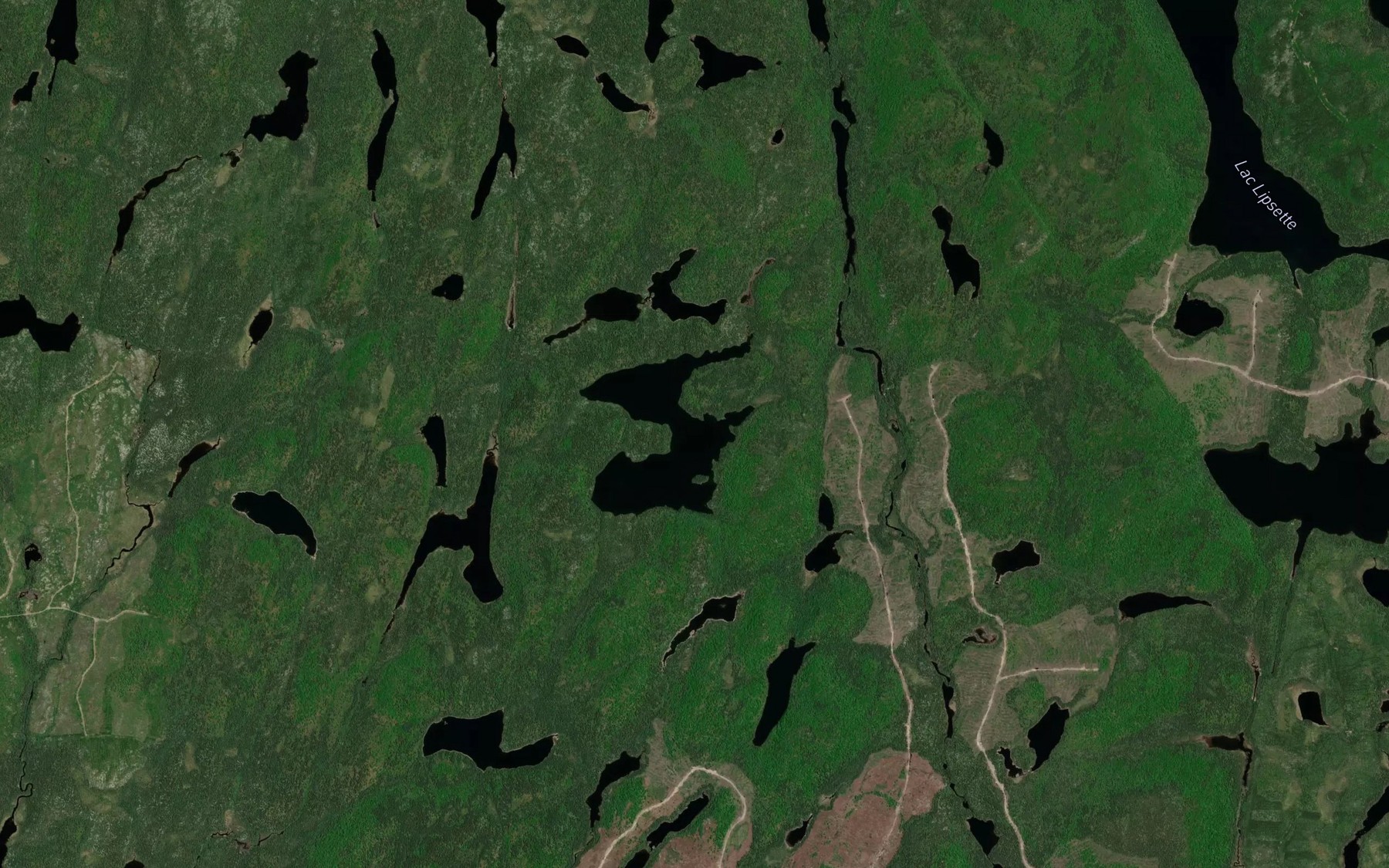 Satellite map of the Lac Robillard