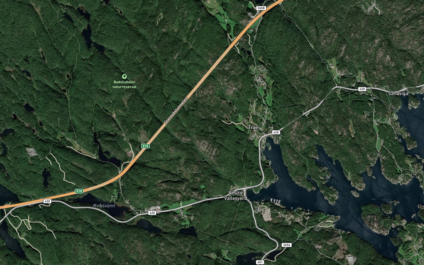 Satellite map of the Smortjonn