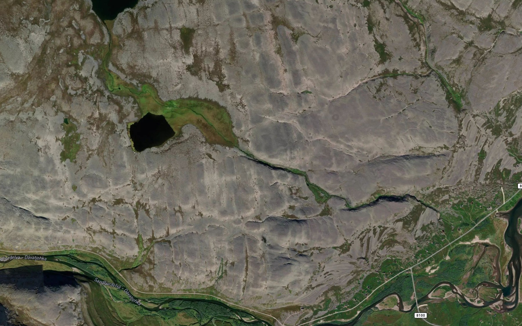 Satellite map of the Smaelvan