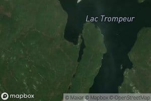 Mini lac Trompeur
