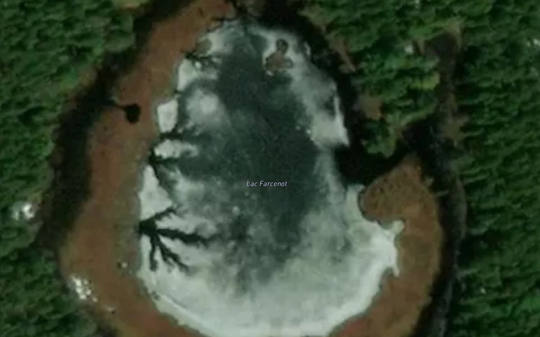 Satellite map of the Lac Farcenot