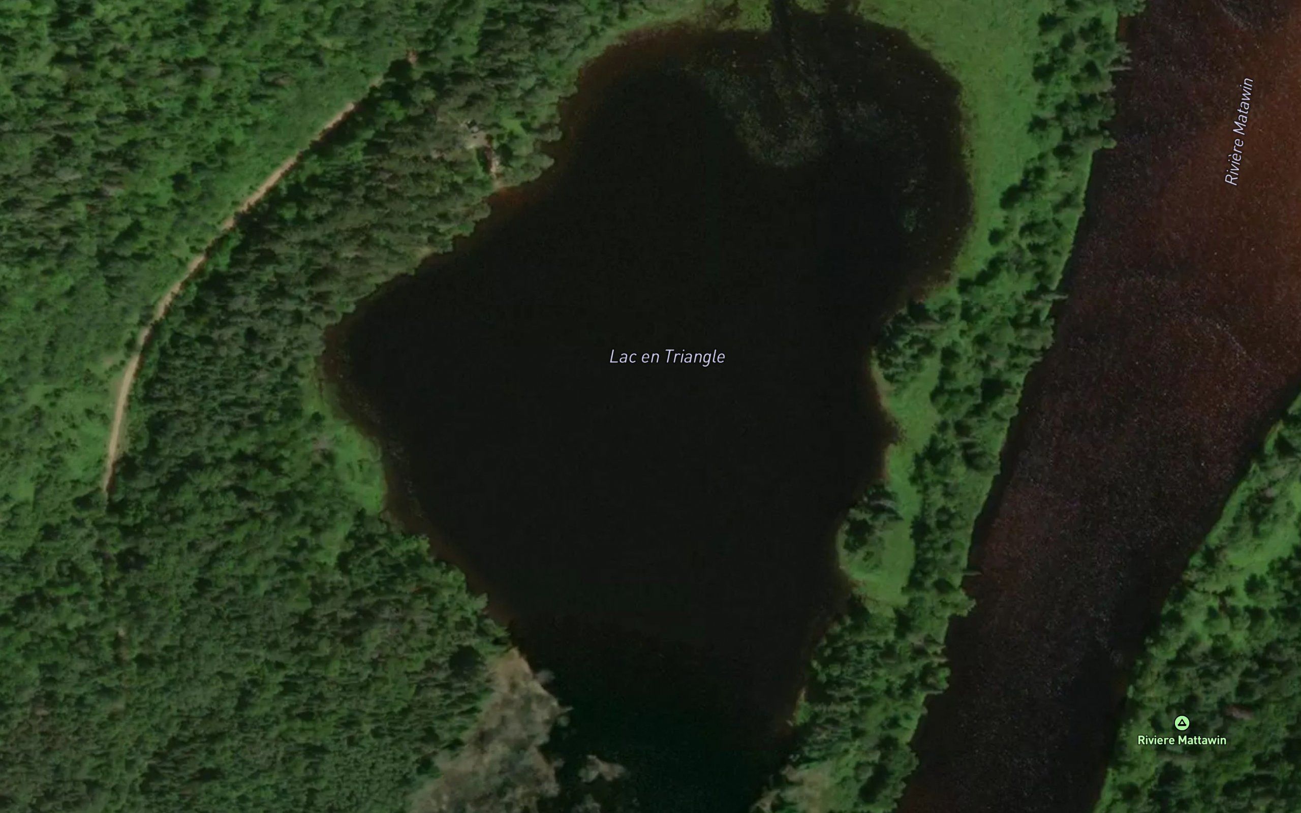 Lac en Triangle
