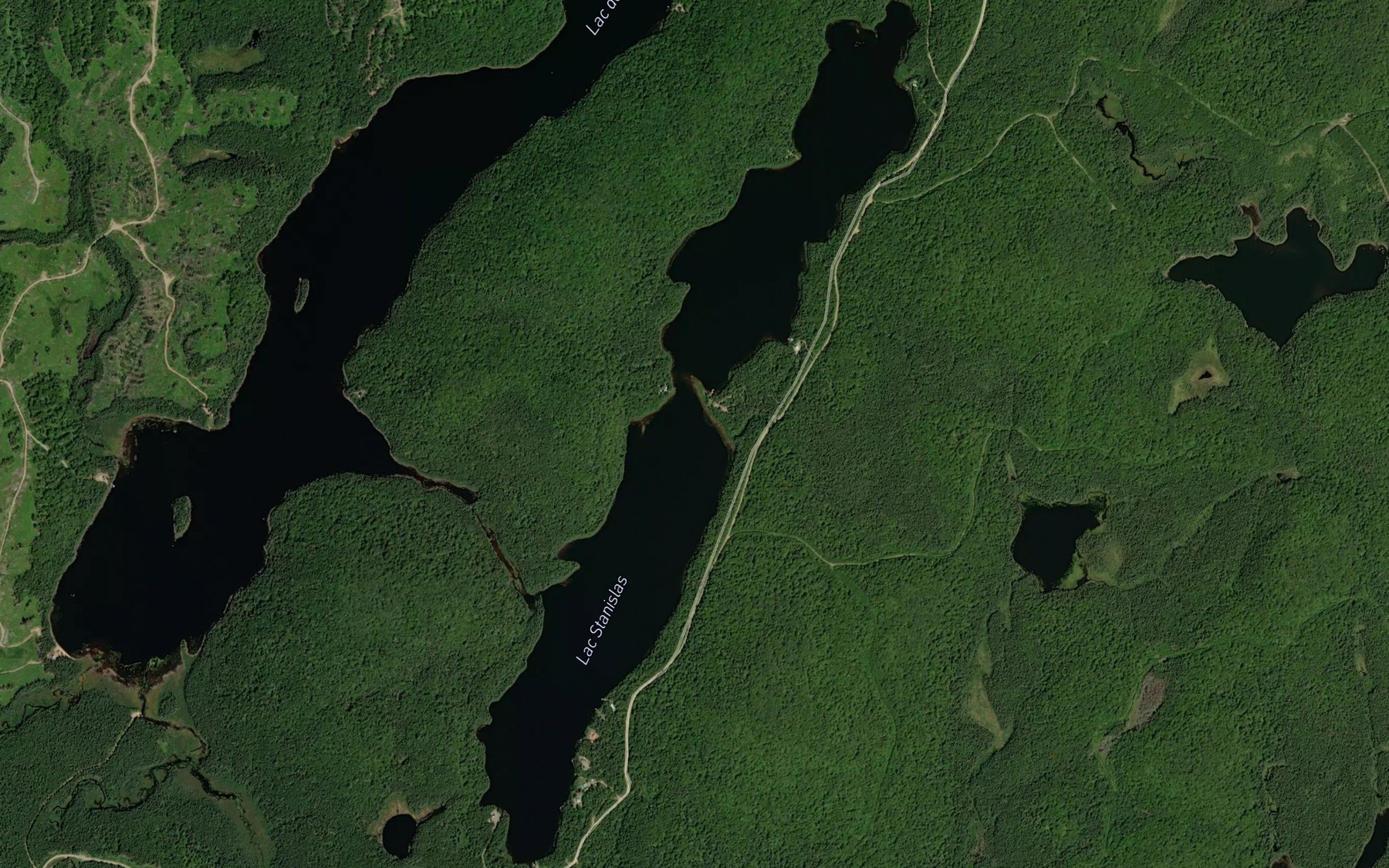 Satellite map of the Lac Stanislas