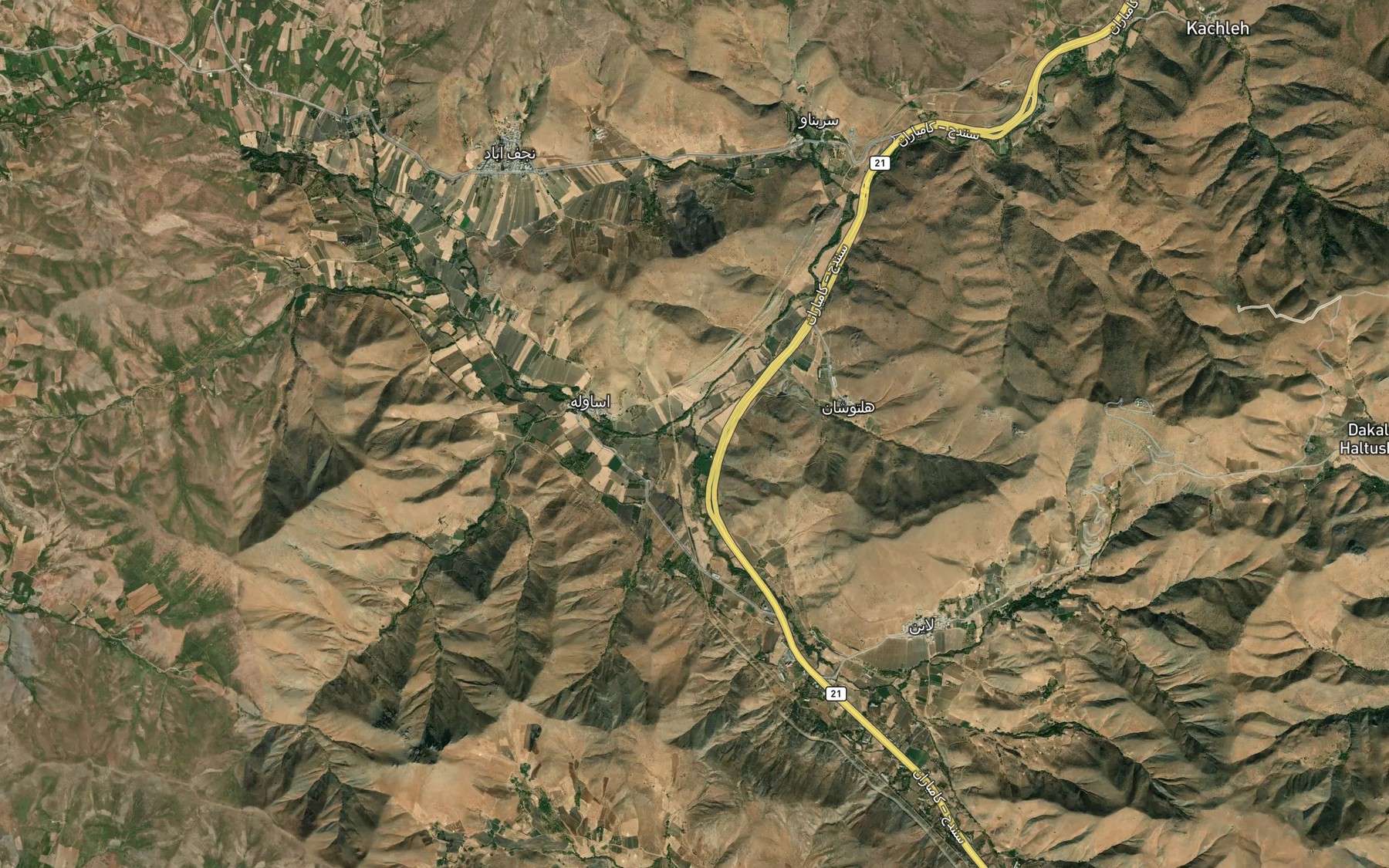 Satellite map of the Rudkhaneh-ye Layen