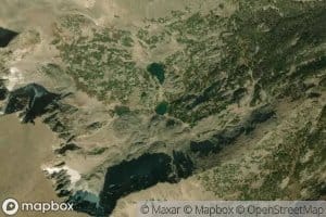 Cirque Lake