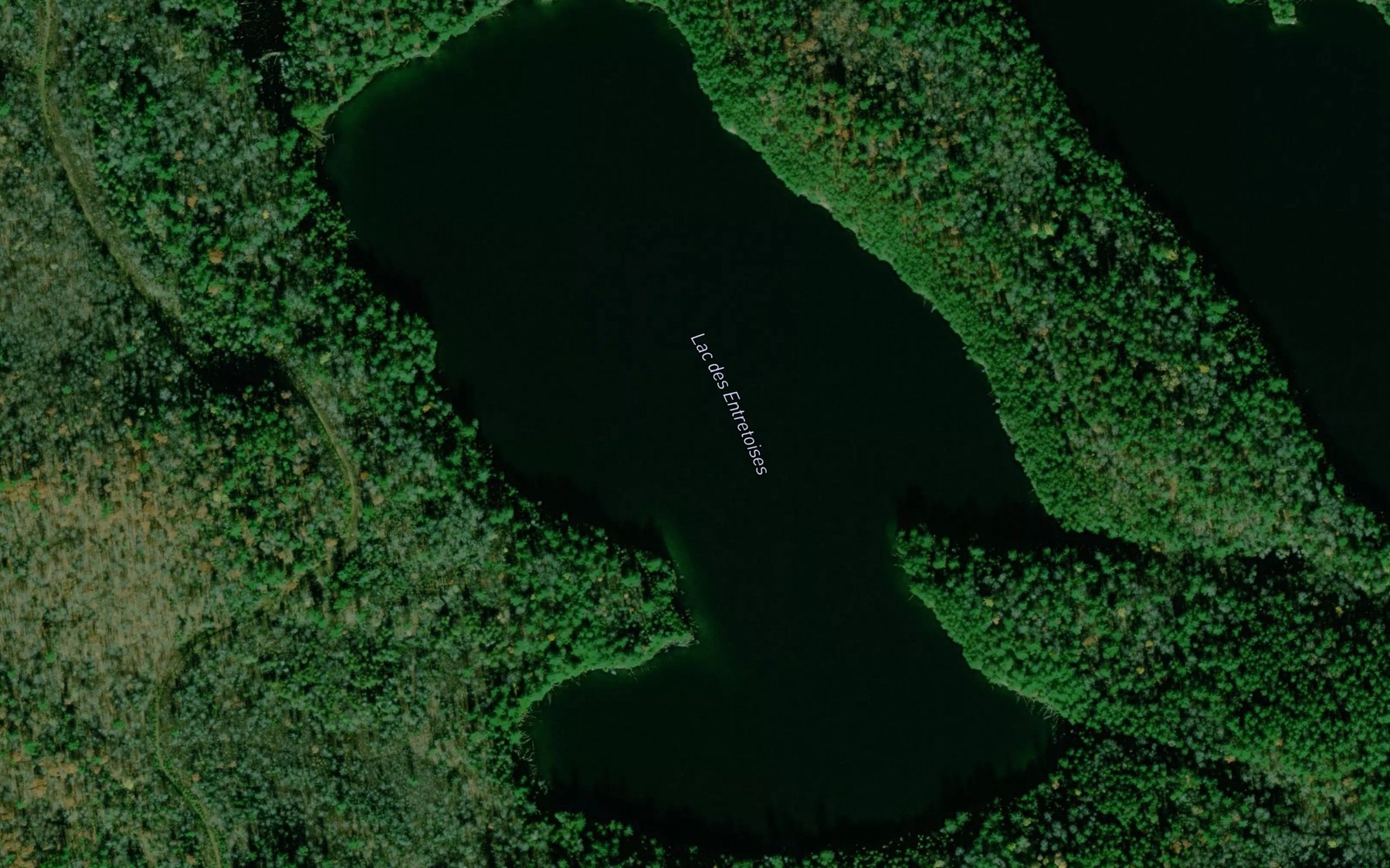 Satellite map of the Lac des Entretoises