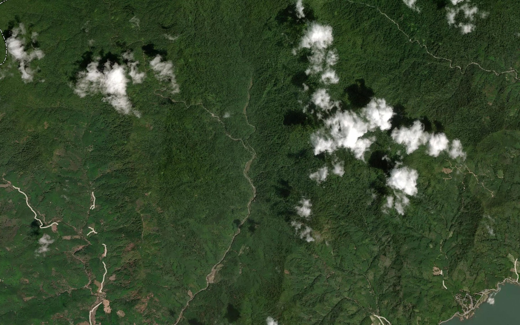 Satellite map of the Khlong Thun