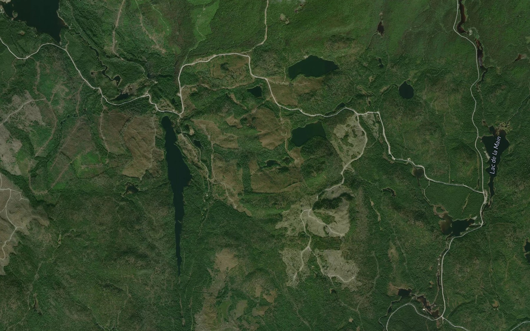 Satellite map of the Lac des Cassandres
