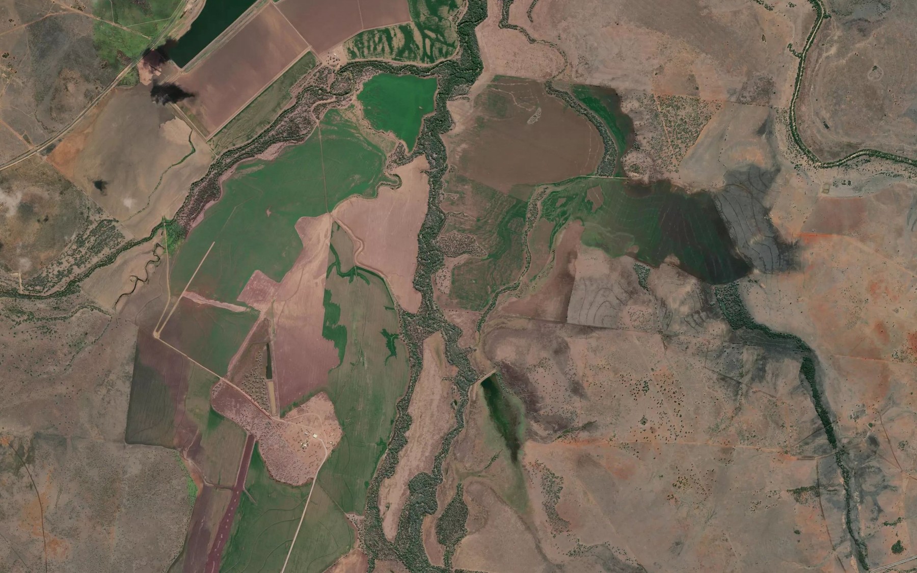 Satellite map of the Albinia Creek