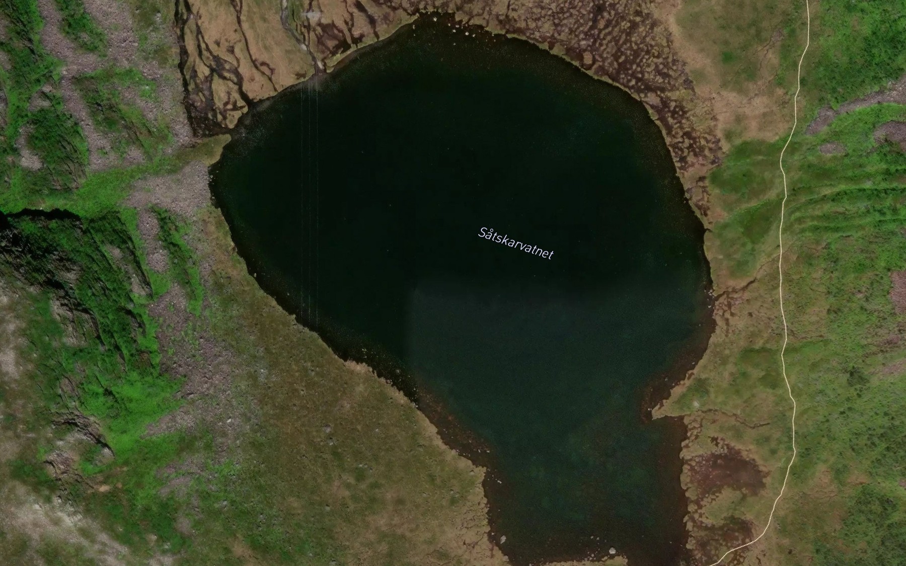 Satellite map of the Satskardvatnet