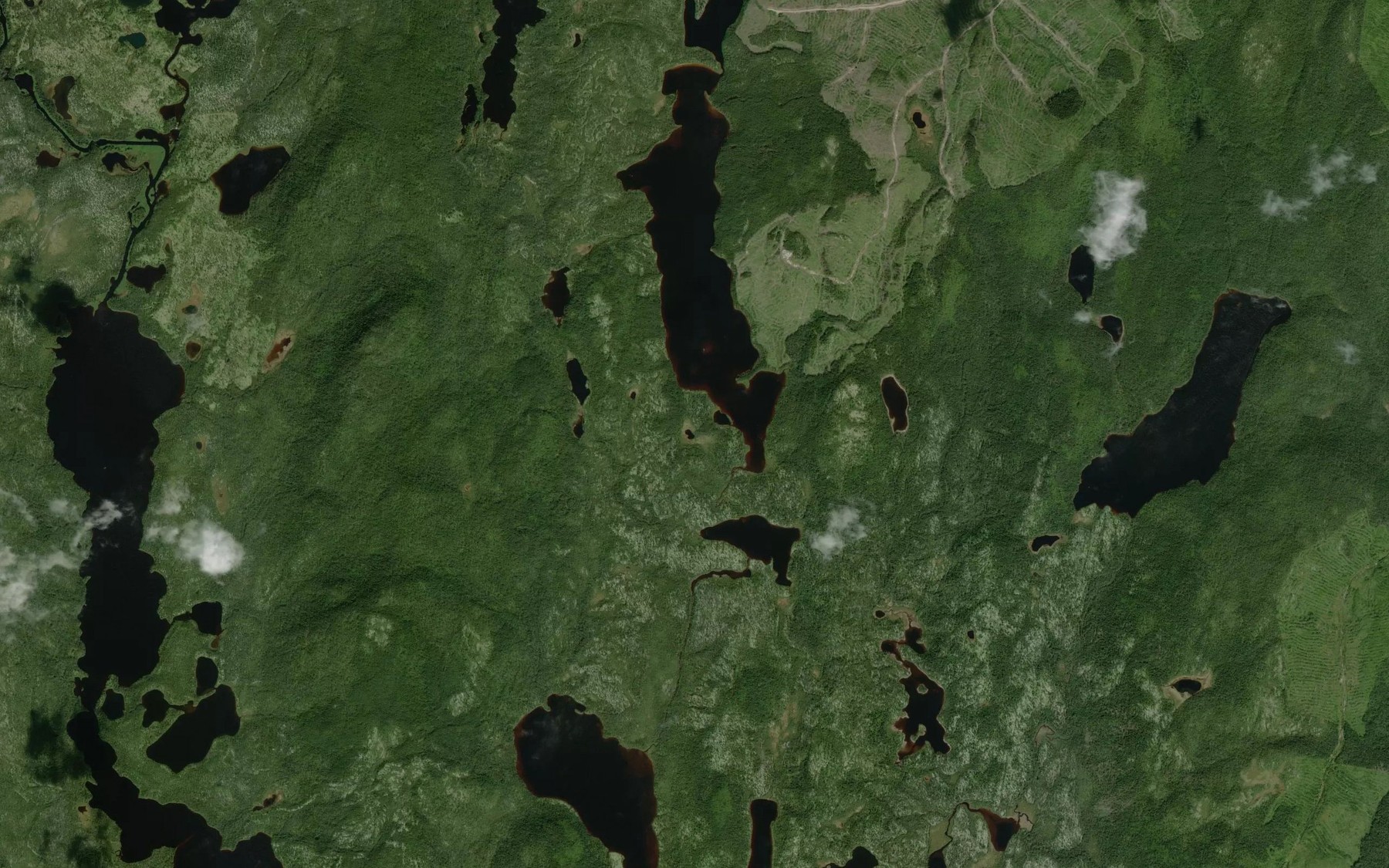 Satellite map of the Lac en Six