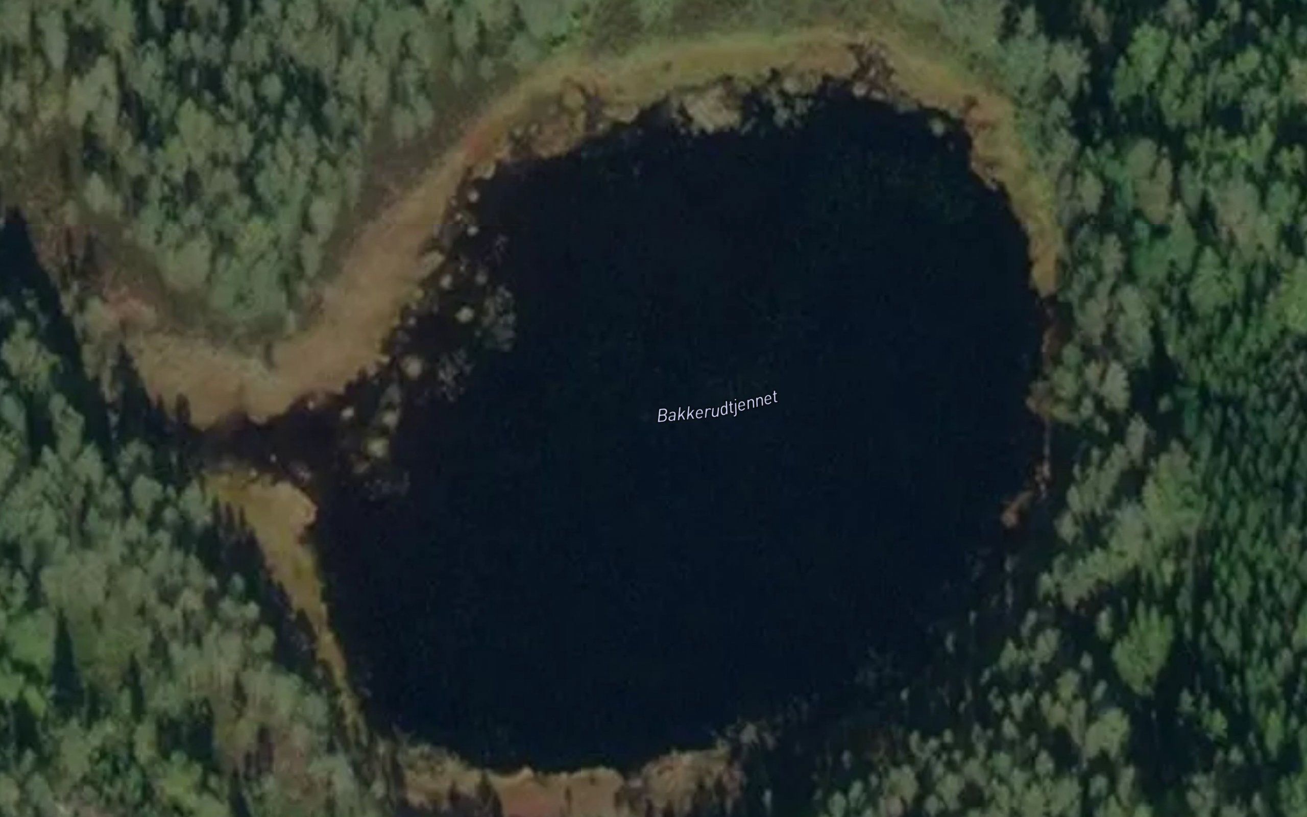 Bakkerudtjern