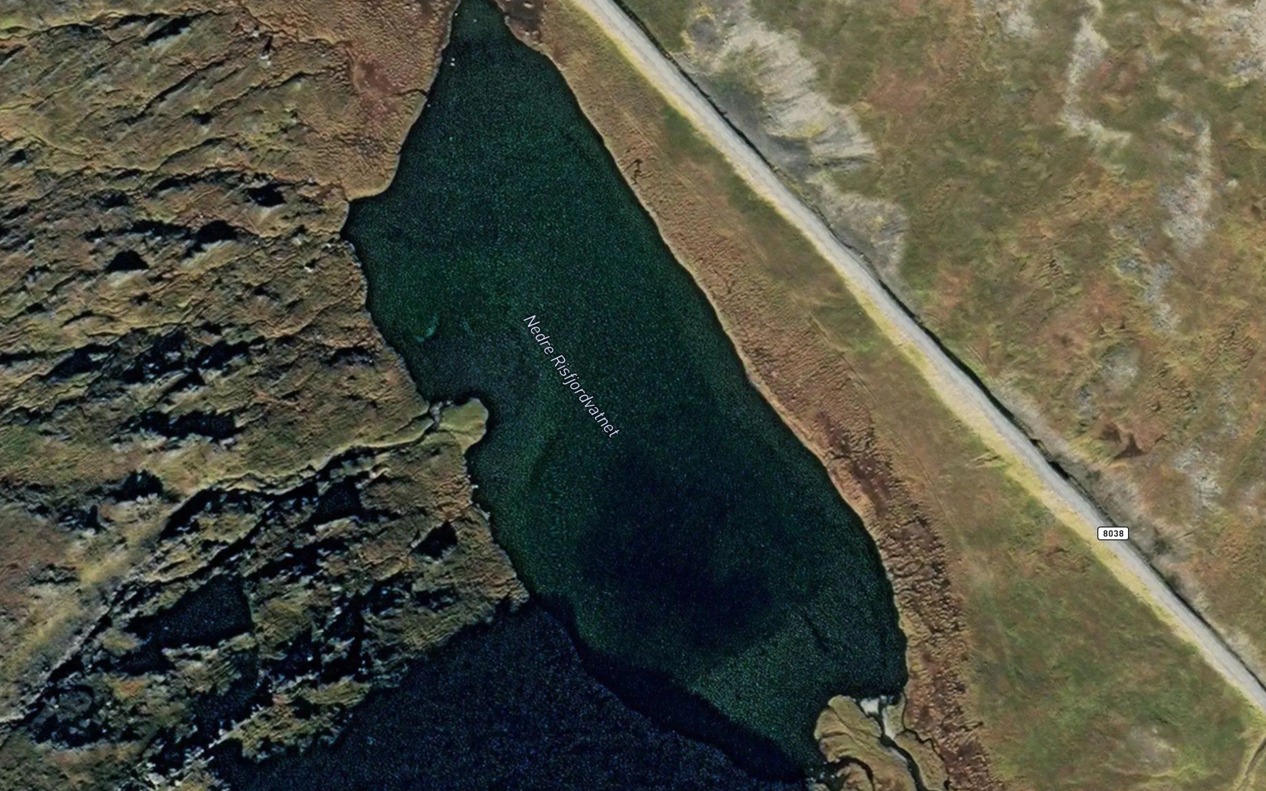 Nedre Risfjordvatnet