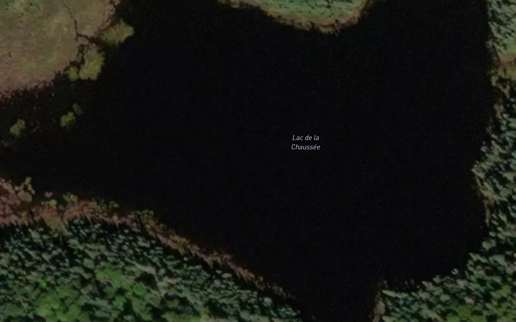 Satellite map of the Lac de la Chaussee