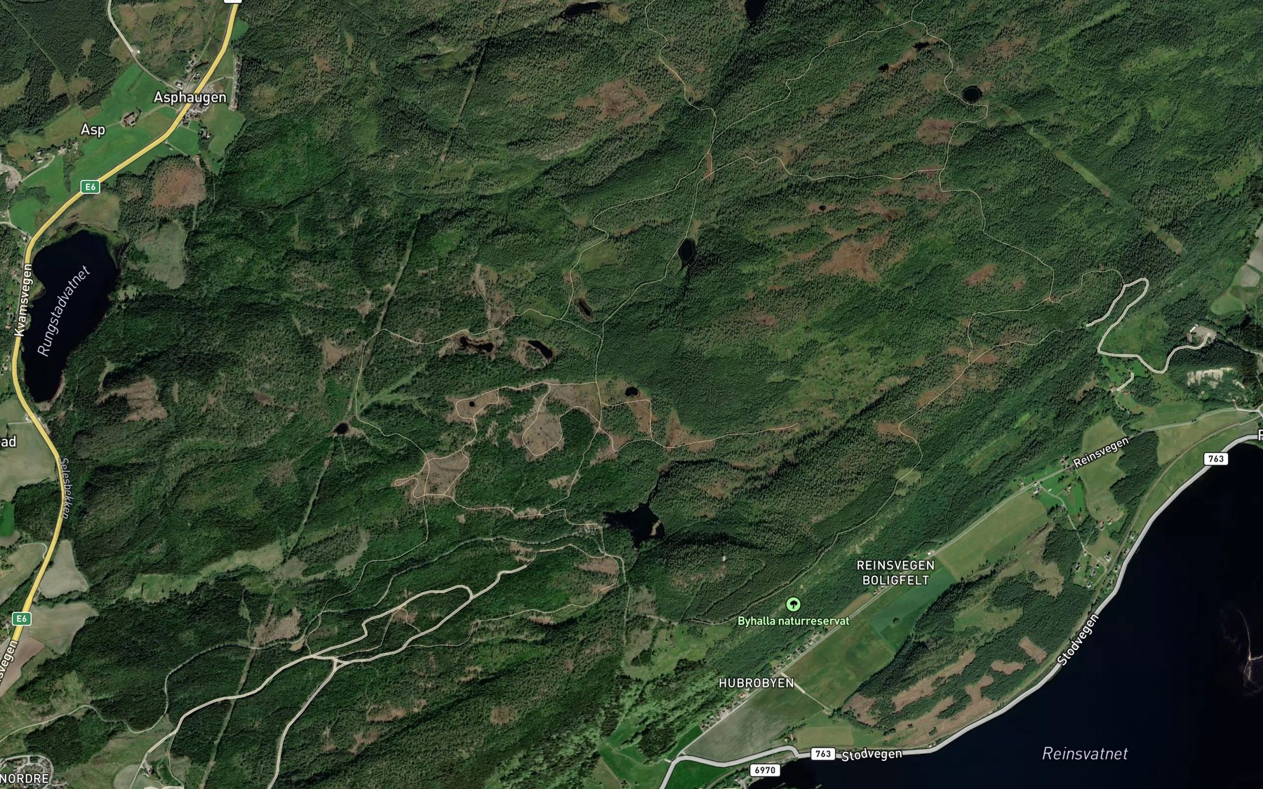 Satellite map of the Lauvastjonna