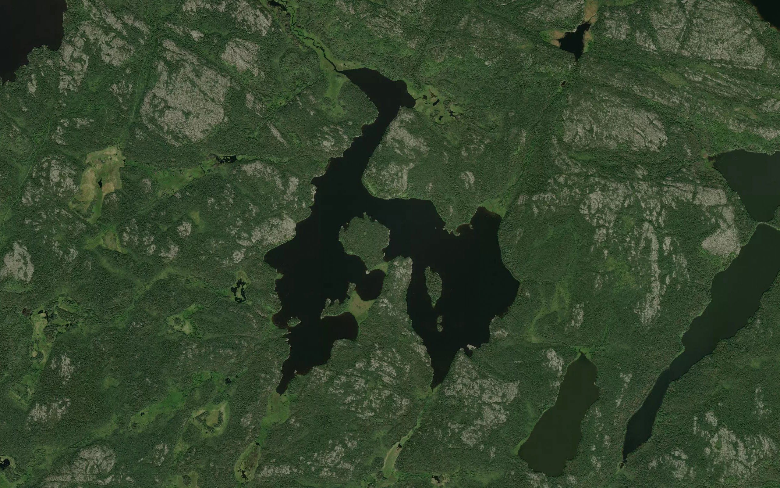 Kakeenokumak Lake