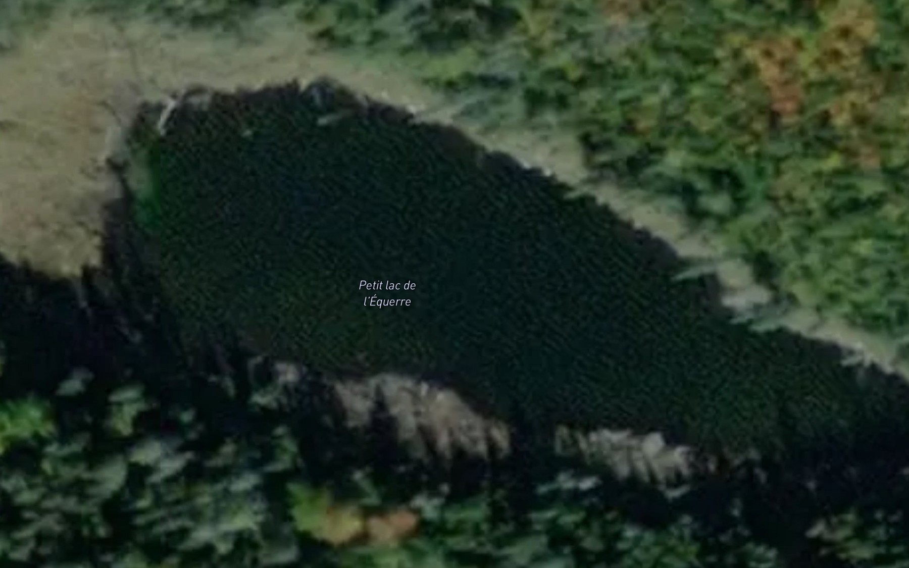 Satellite map of the Petit lac de l'Equerre