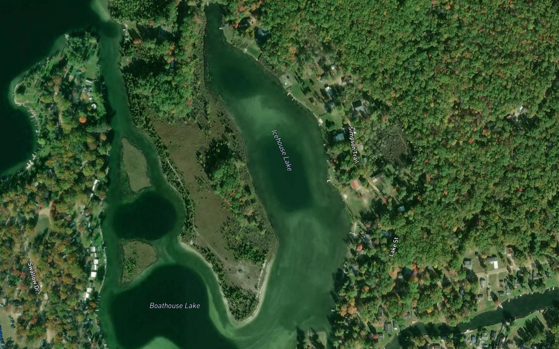 Satellite map of the Icehouse Lake