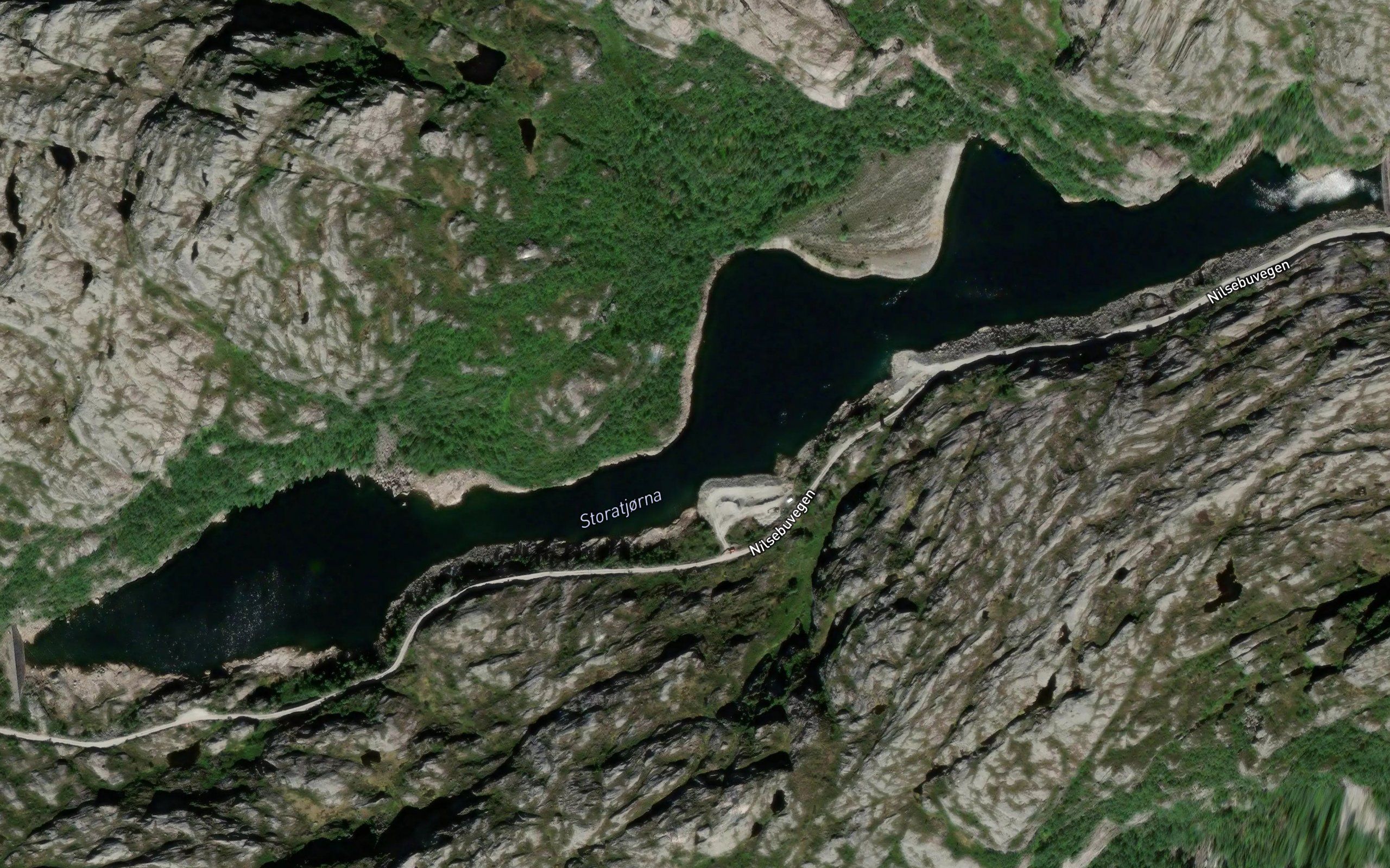 Storatjorna