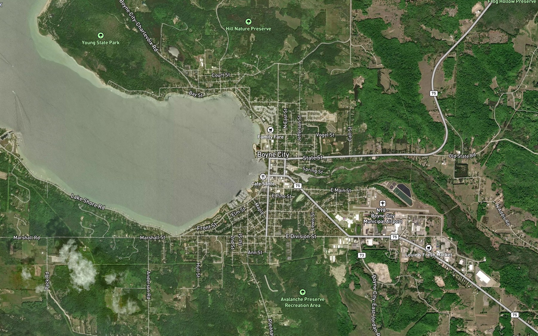Satellite map of the Boyne River