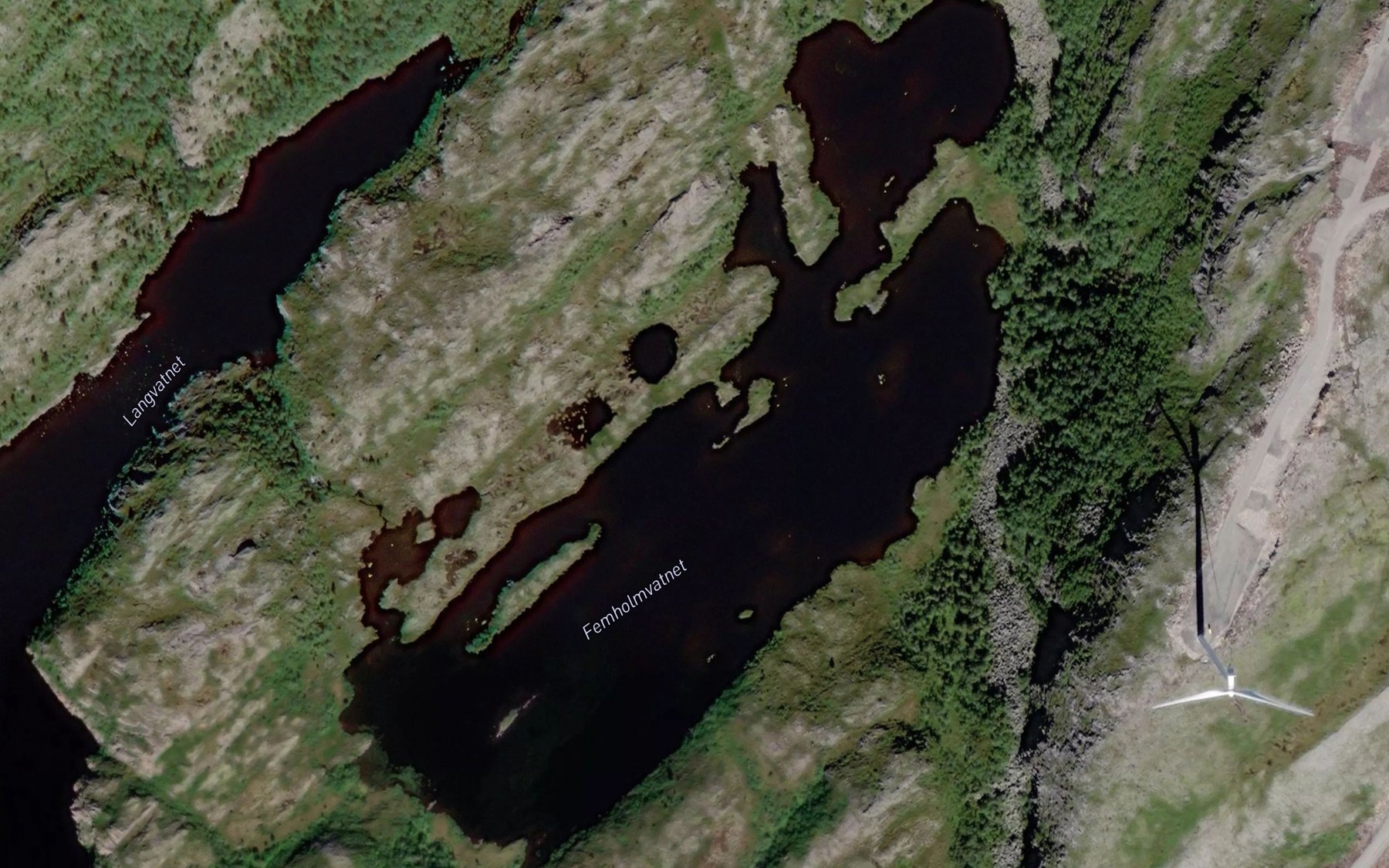 Satellite map of the Femholmvatnet