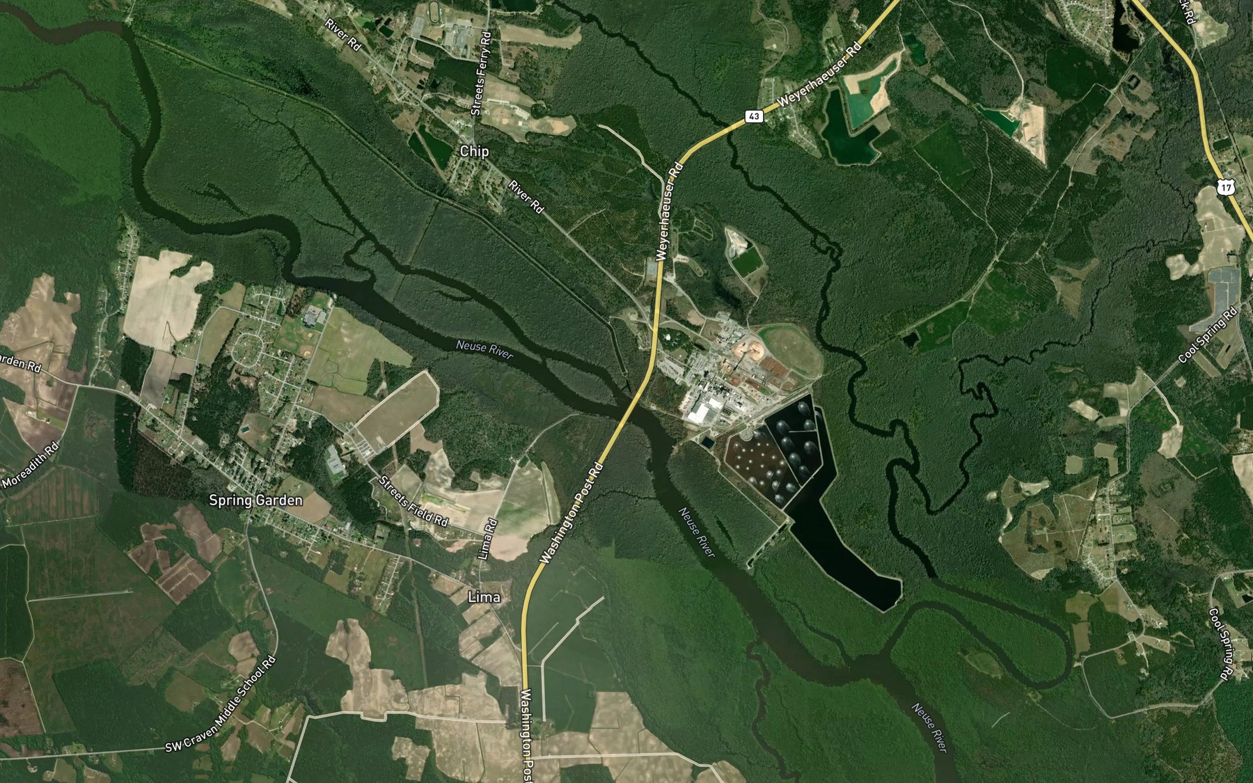 Satellite map of the Pinetree Creek