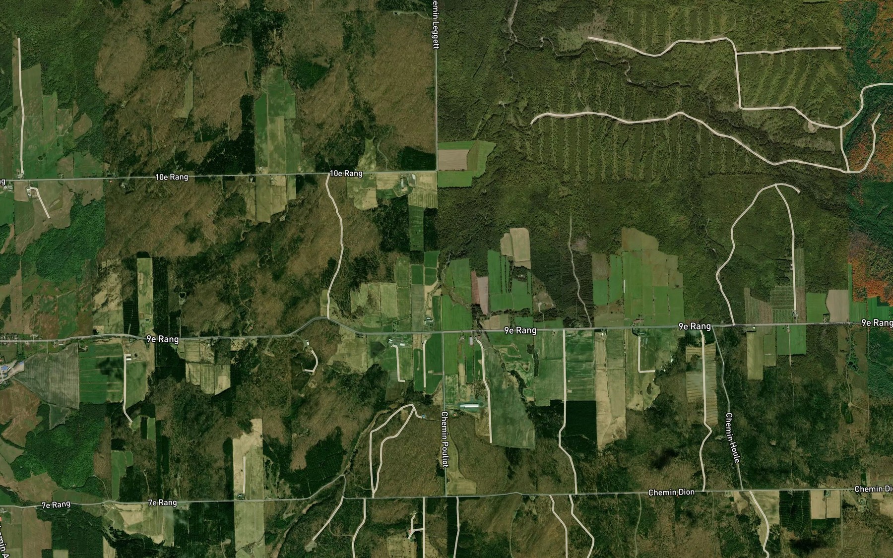 Satellite map of the Cours d'eau Dostie
