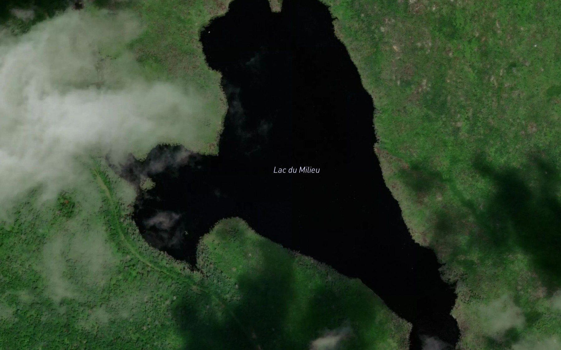 Satellite map of the Lac du Milieu