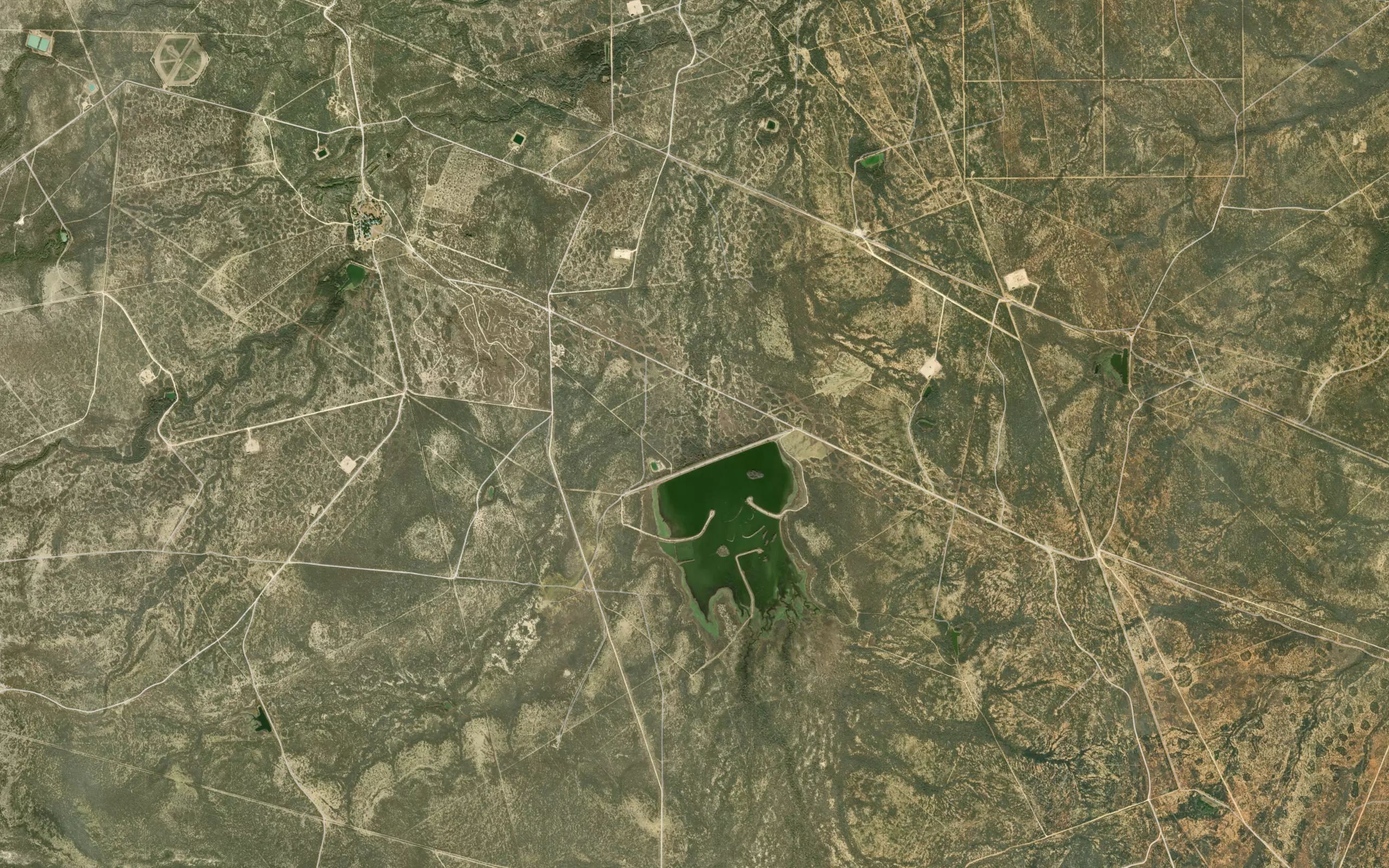 Farias Lake