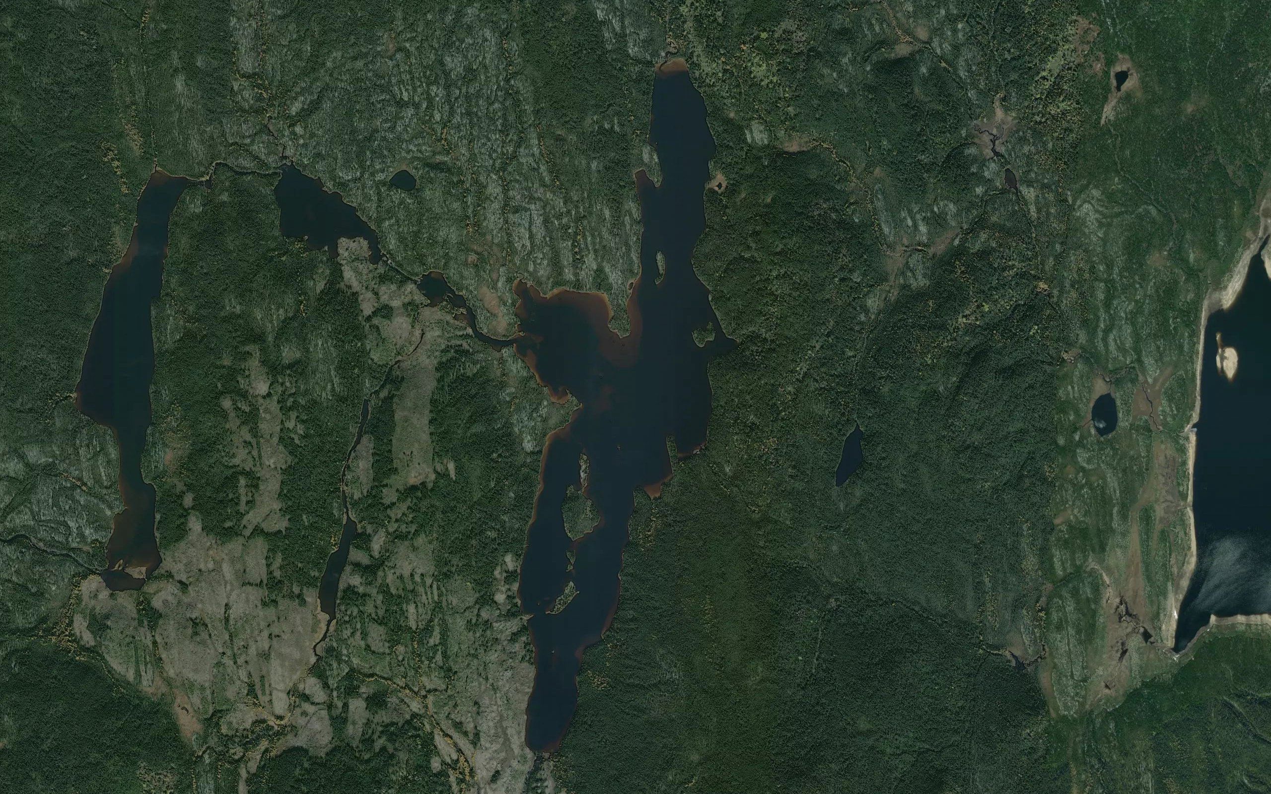 Lac Kuashkuapishiu