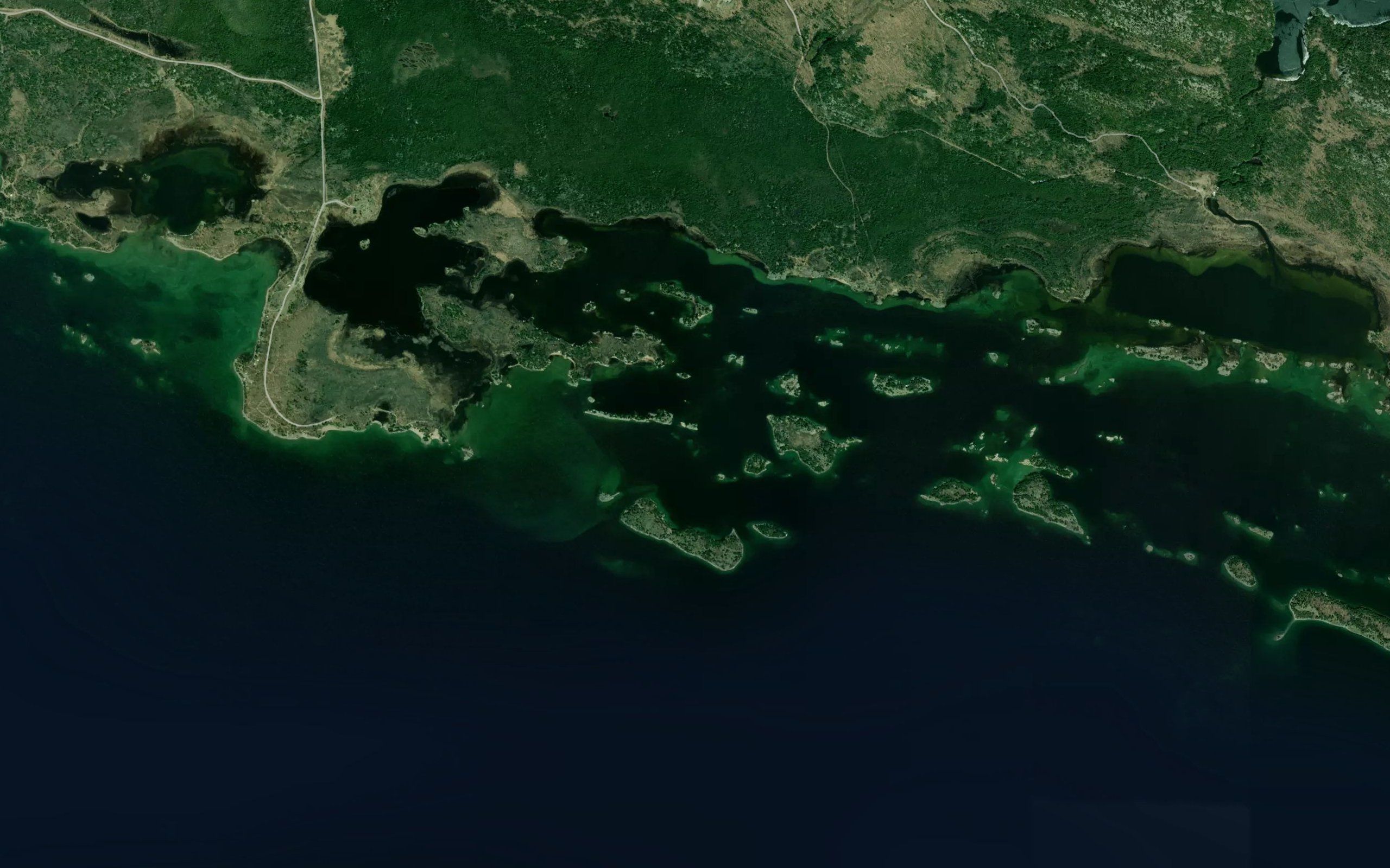 Toulouse Bay
