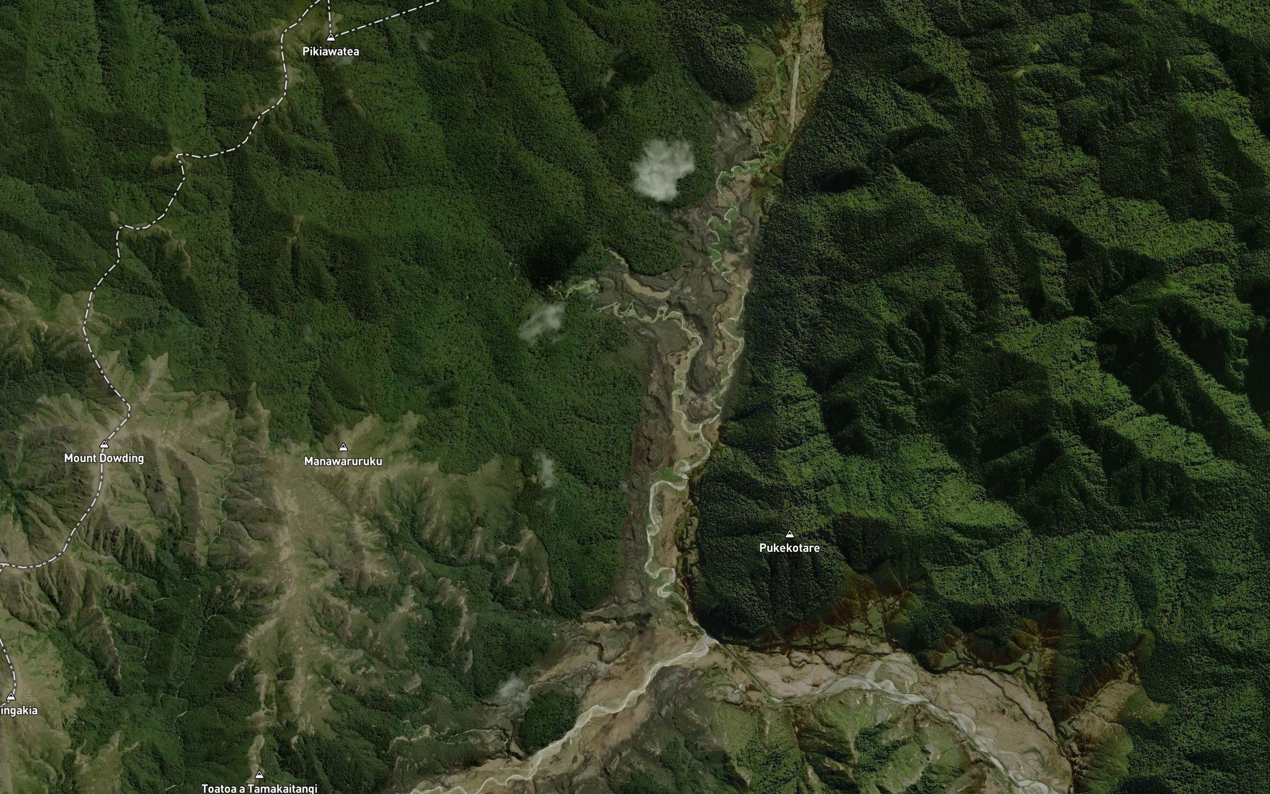 Te Waiotupuritia Stream