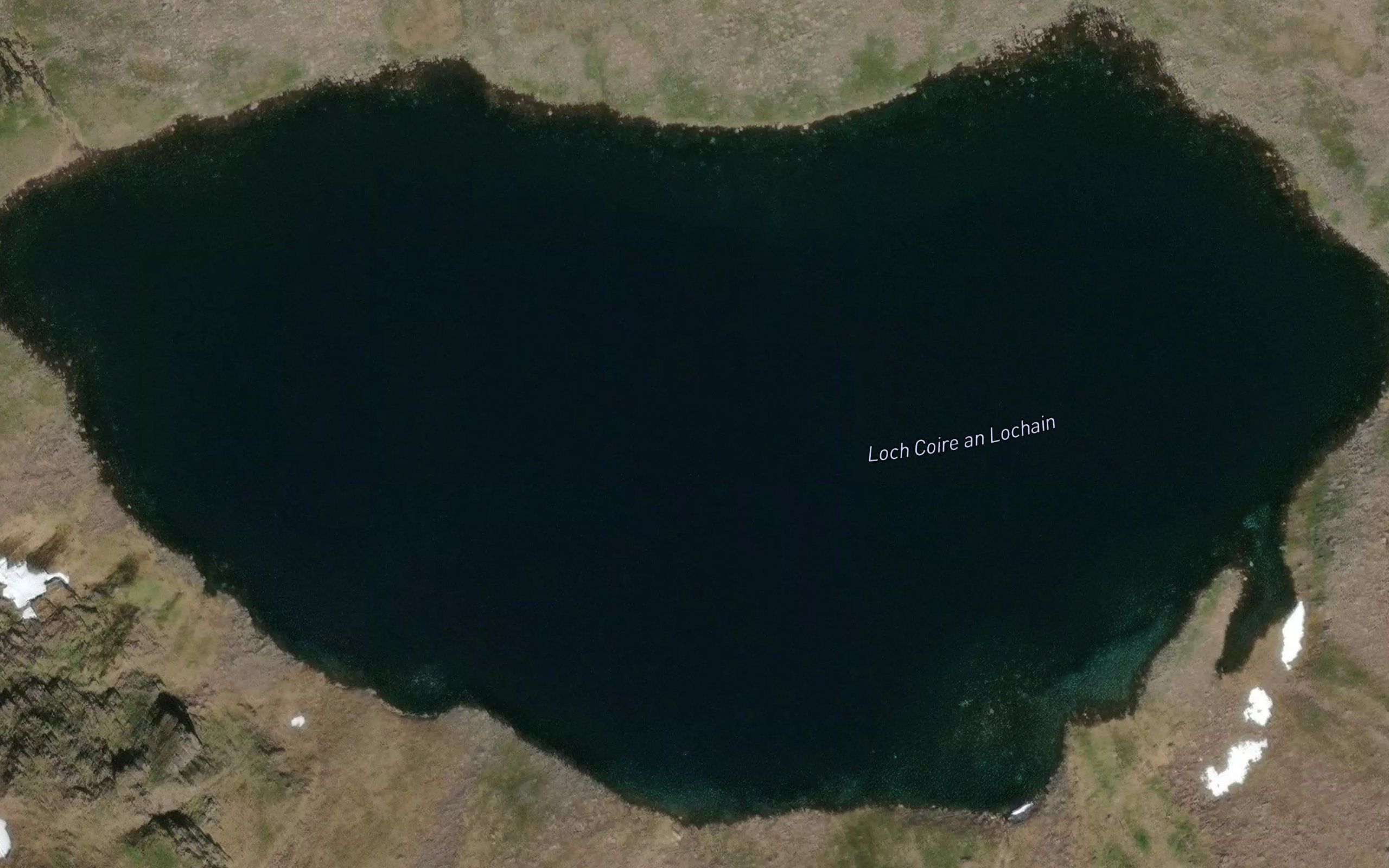 Loch Coire an Lochain
