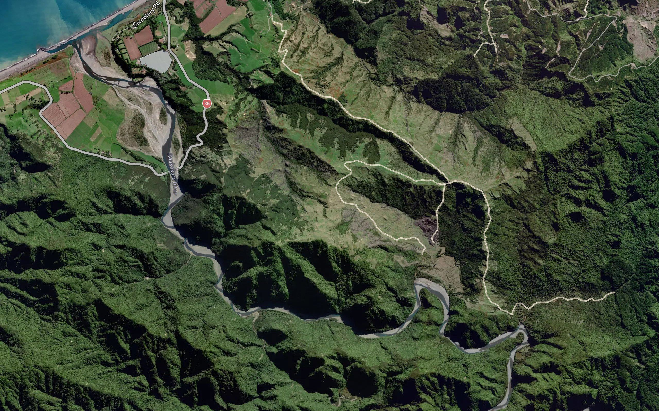 Makaririhau Stream