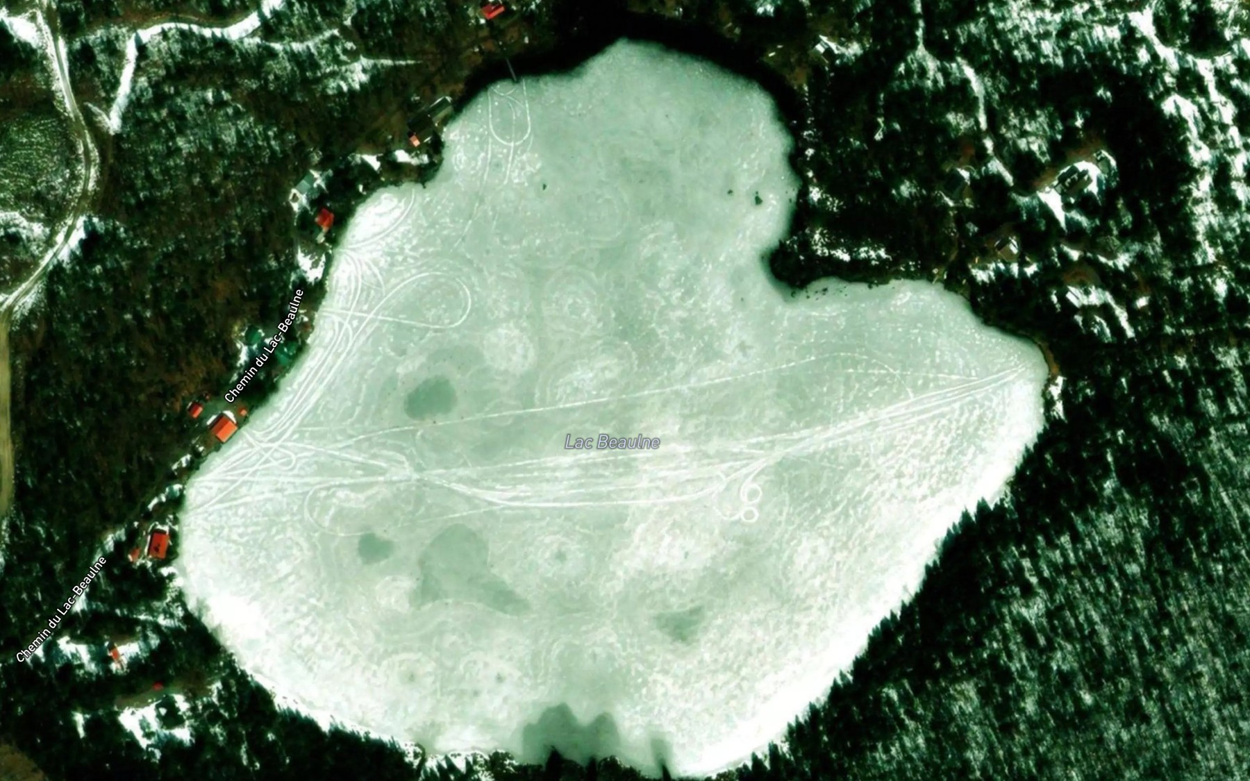 Satellite map of the Lac Beaulne