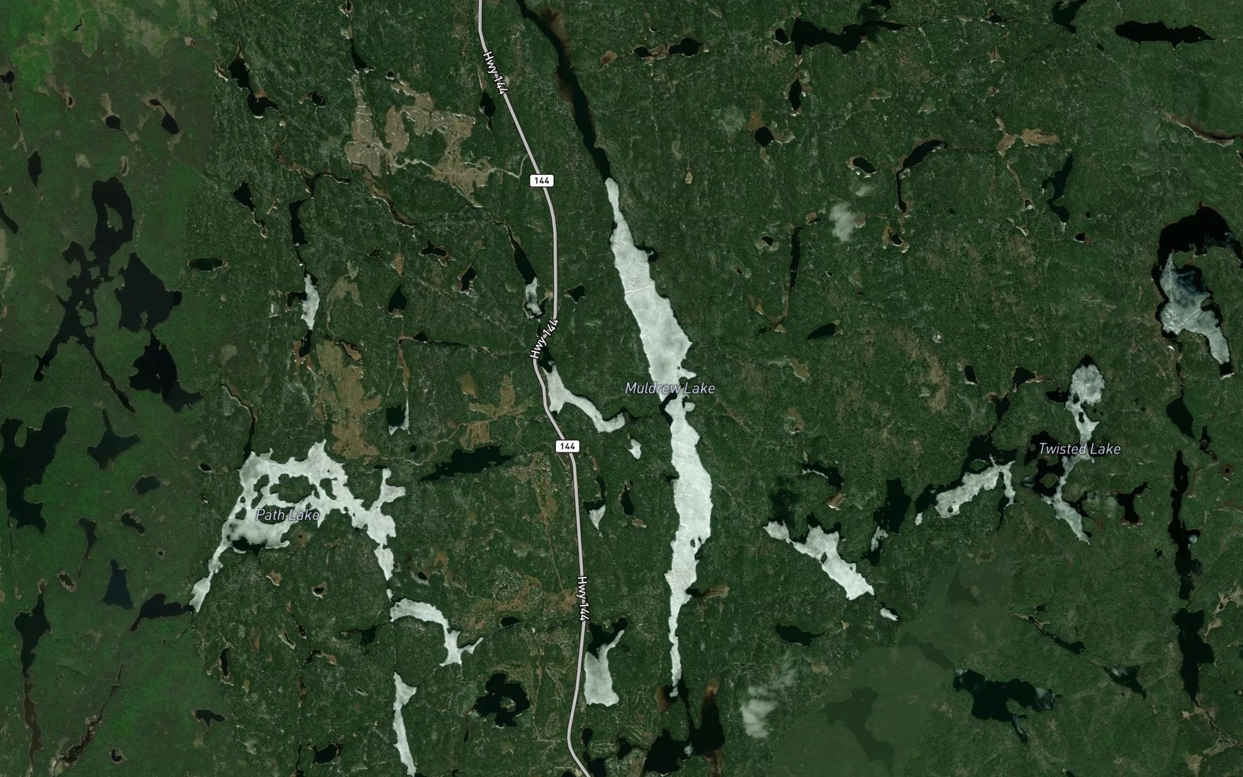 Satellite map of the Muldrew Lake