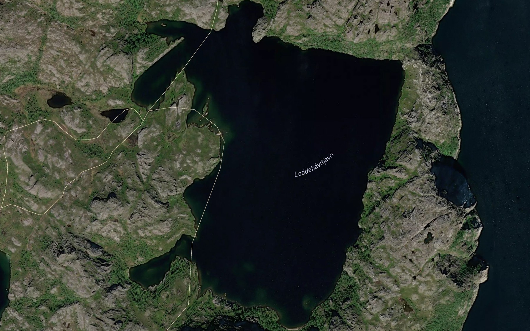 Satellite map of the Fuglevatnet