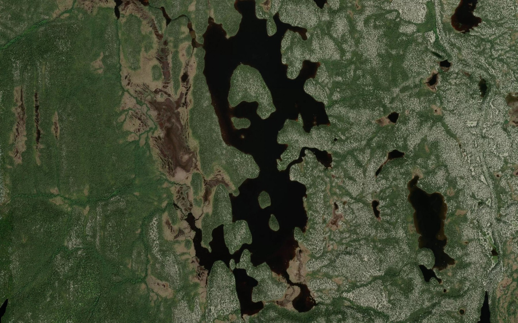 Satellite map of the Lac Deschambault