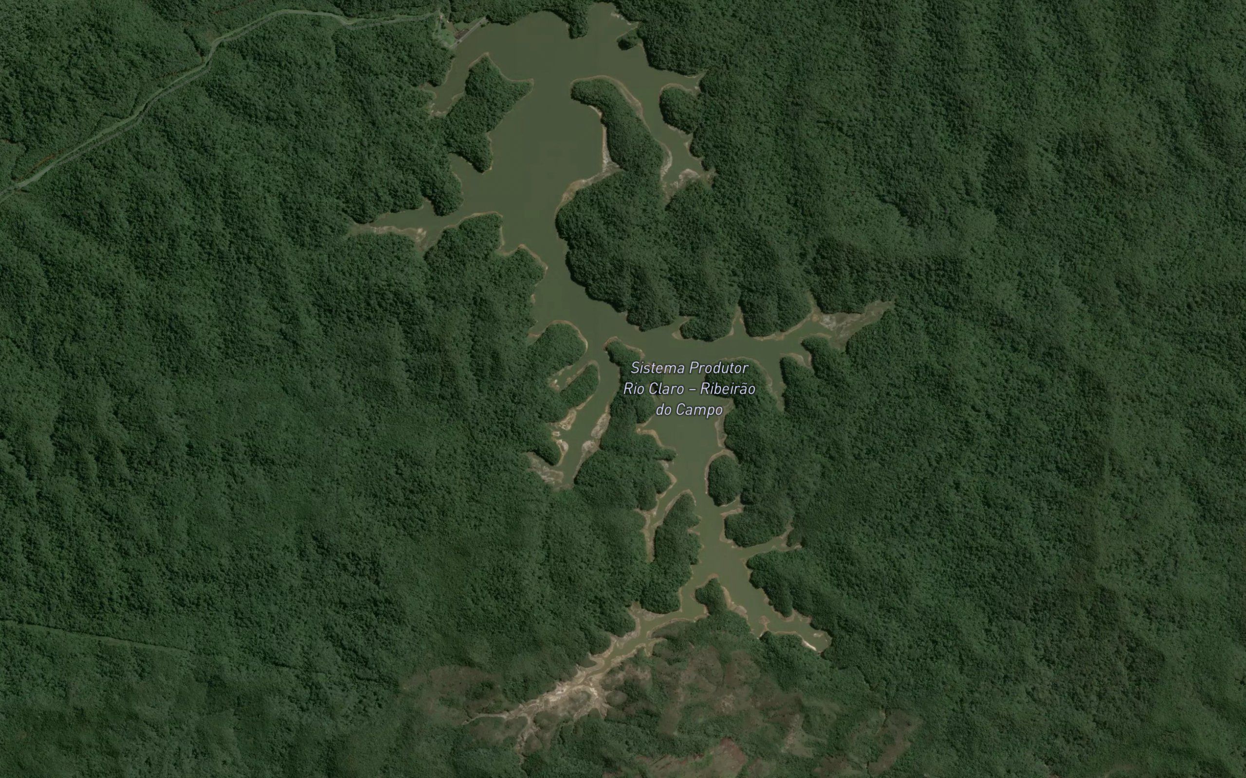 Represa Ribeirao do Campo