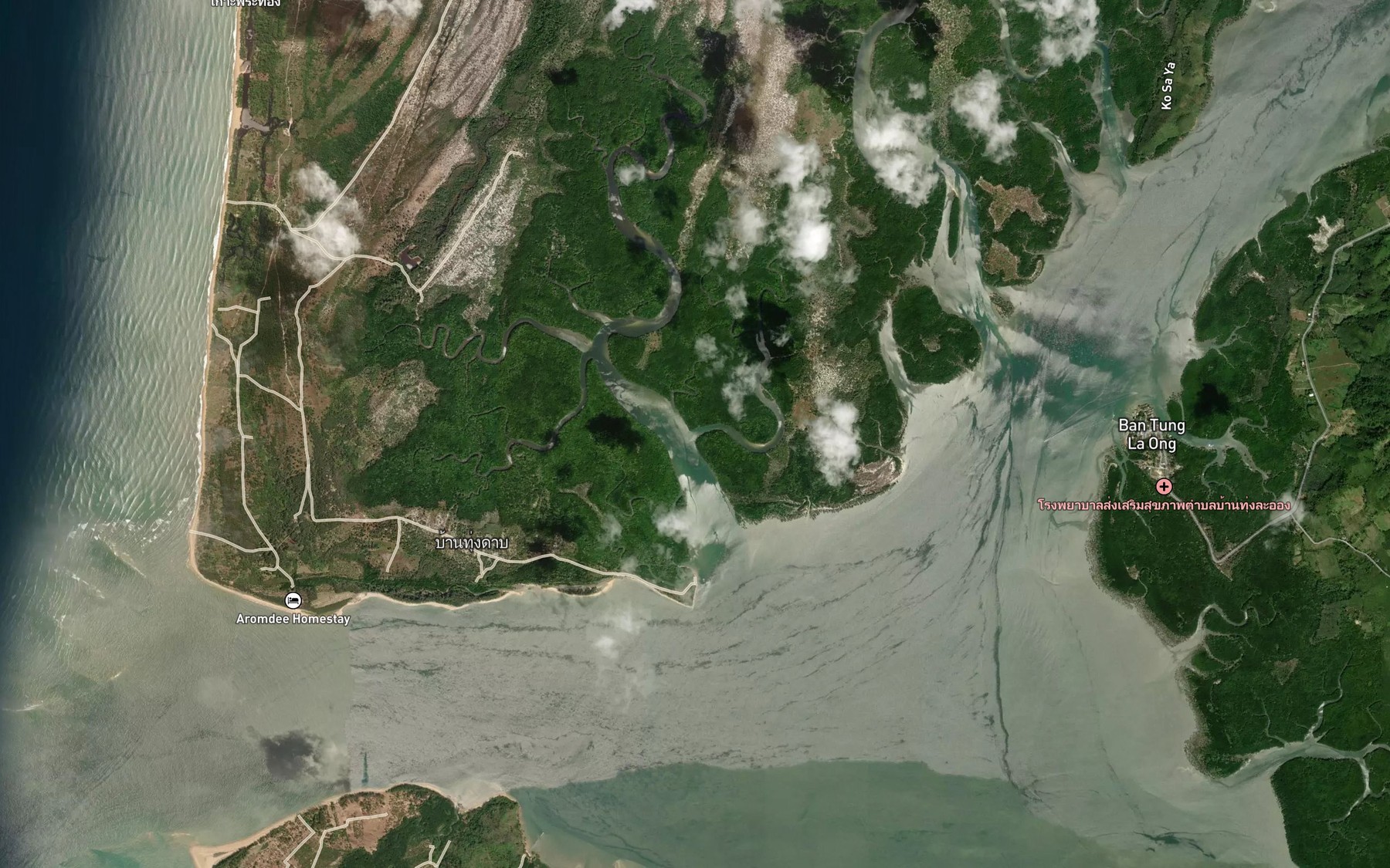 Satellite map of the Khlong Mae Muaen