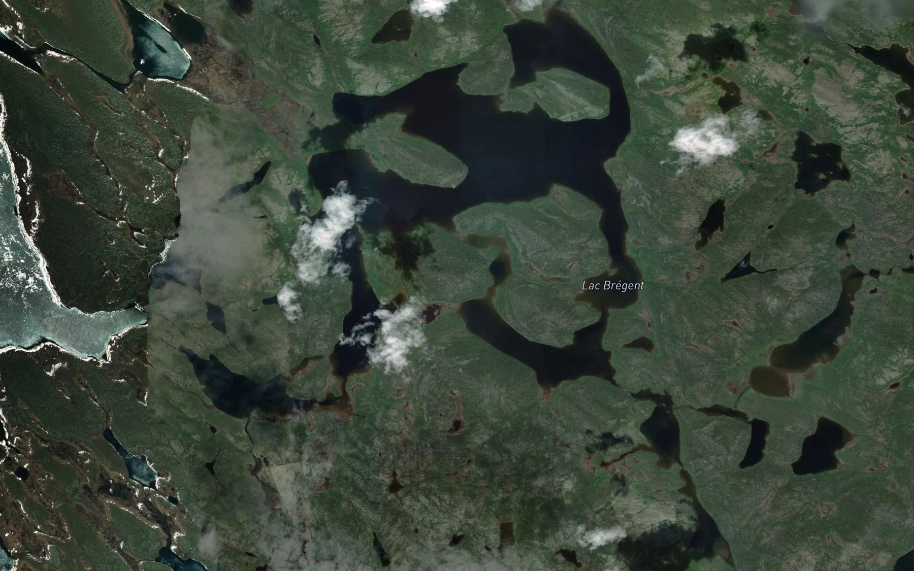 Satellite map of the Lac Bregent