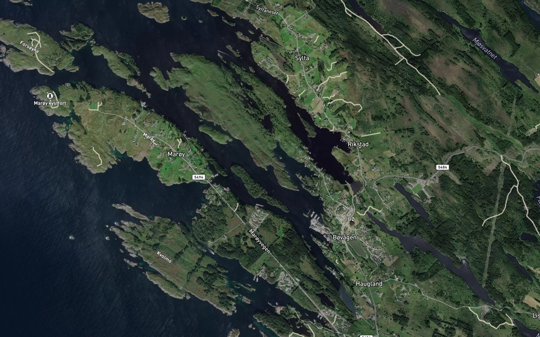 Satellite map of the Krossvika