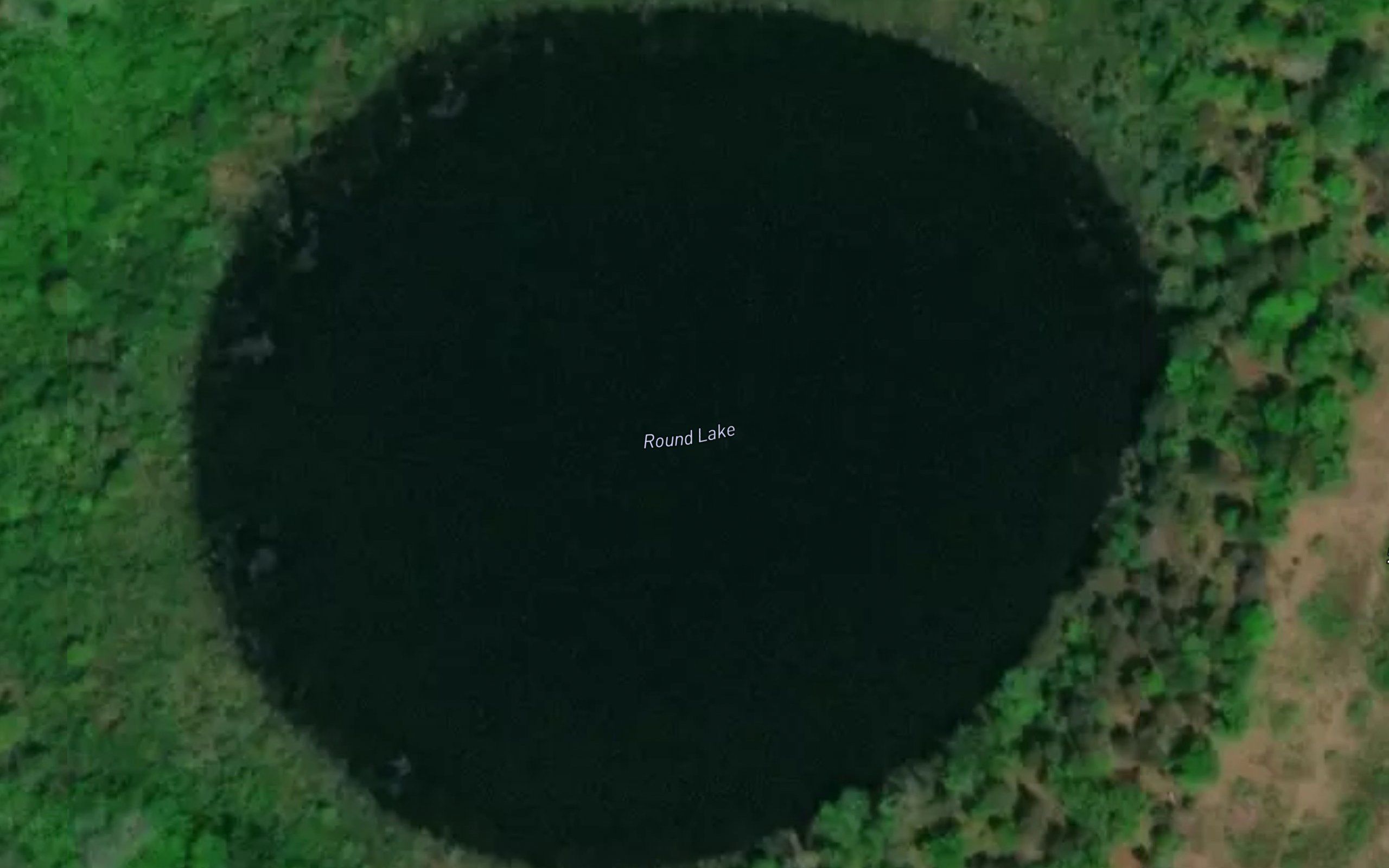 Round Lake